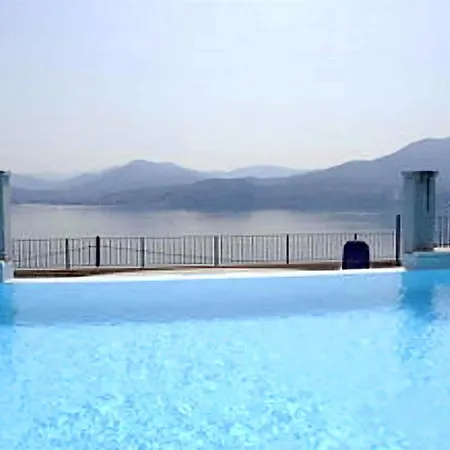 Apartment Traum-balkon Mit Panoramablick Und Pool Am Maggiore Oggebbio