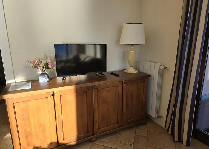 Maggiore - Traumbalkon Mit Seeblick & Pool Und 2 Sz Apartament Oggebbio